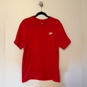 Nike Men's Classic Red Tee 100% Cotton. Great conditions.